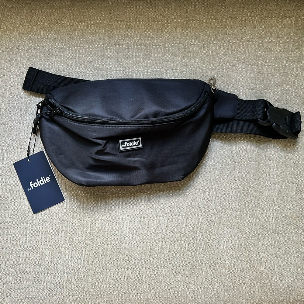The Foldie Crossbody - NWT